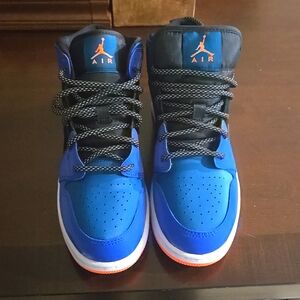 AIR Jordan Mid